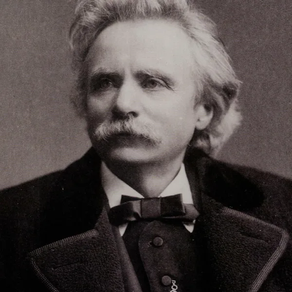 Edvard Grieg piano sheet hero image